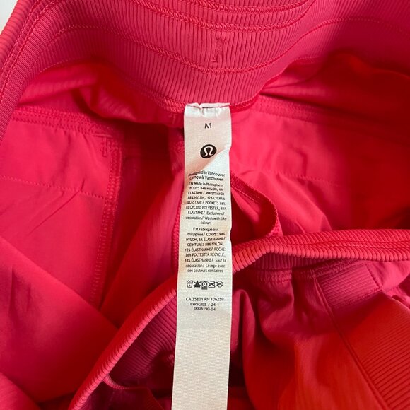 Lululemon Dance Studio Relaxed-Fit Cargo Pants -- Pink -- Size Medium -- NWT - Picture 7 of 7